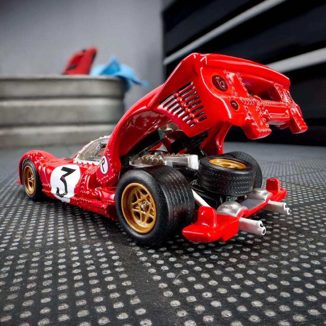 ミニカー Hot Wheels 1967 Ferrari 330 P4 ELITE 64