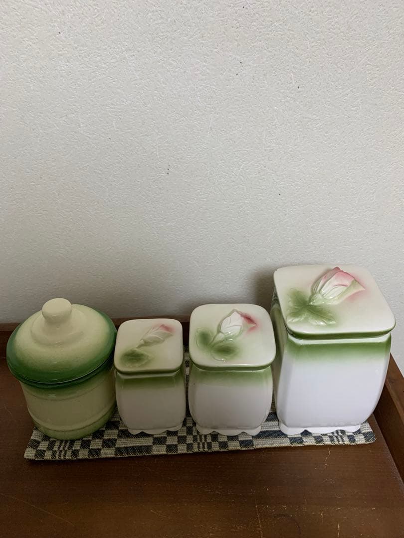 イマン　imane イヴ　ホーローキャニスター&ジャンヌ　陶器キャニスター3個