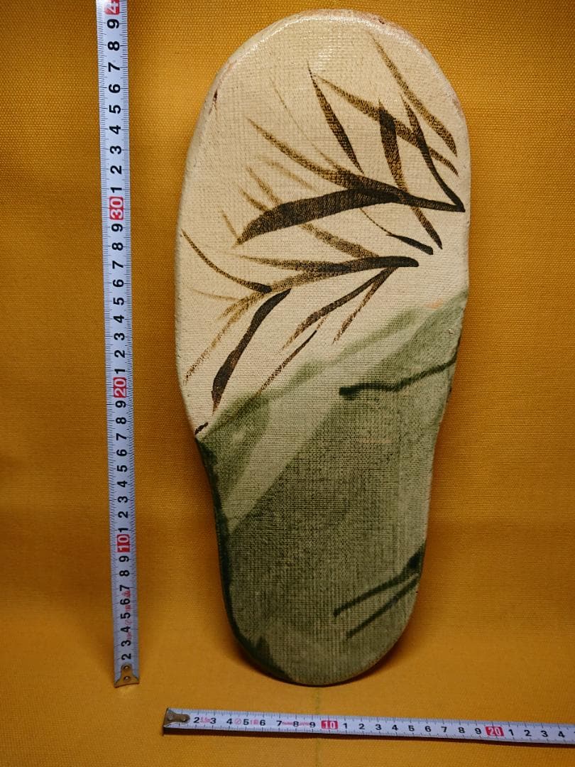 【美品】板皿　長皿　草文　陶器　置物　インテリア　工芸品　美術品　A3158