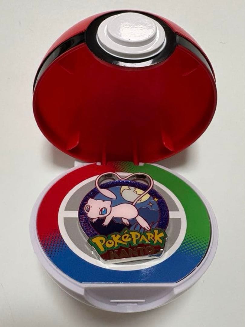 限定グッズ】ポケパークカントー ピンズ No.0151 ミュウ - メルカリ