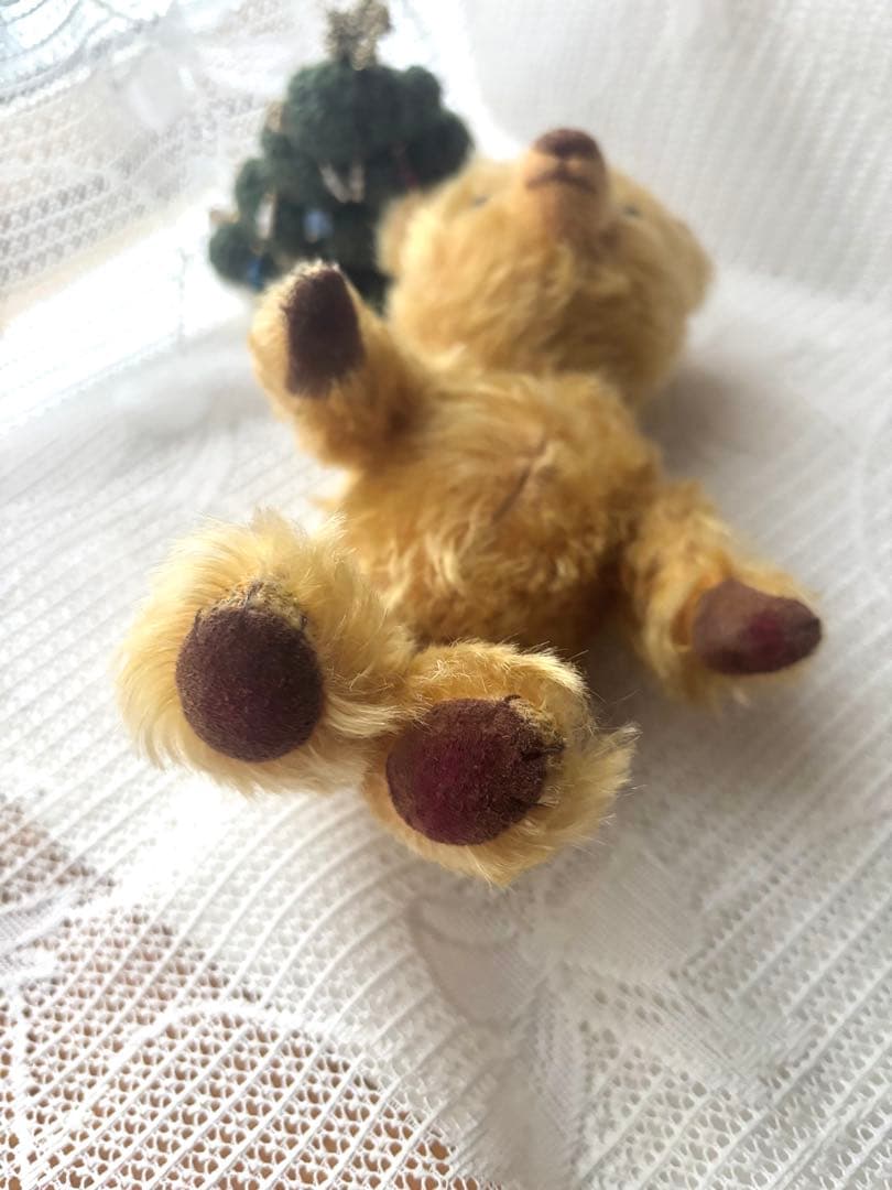 ハンドメイドテディベア(ドイツ天然モヘア・ワンピース付き)全長22cm