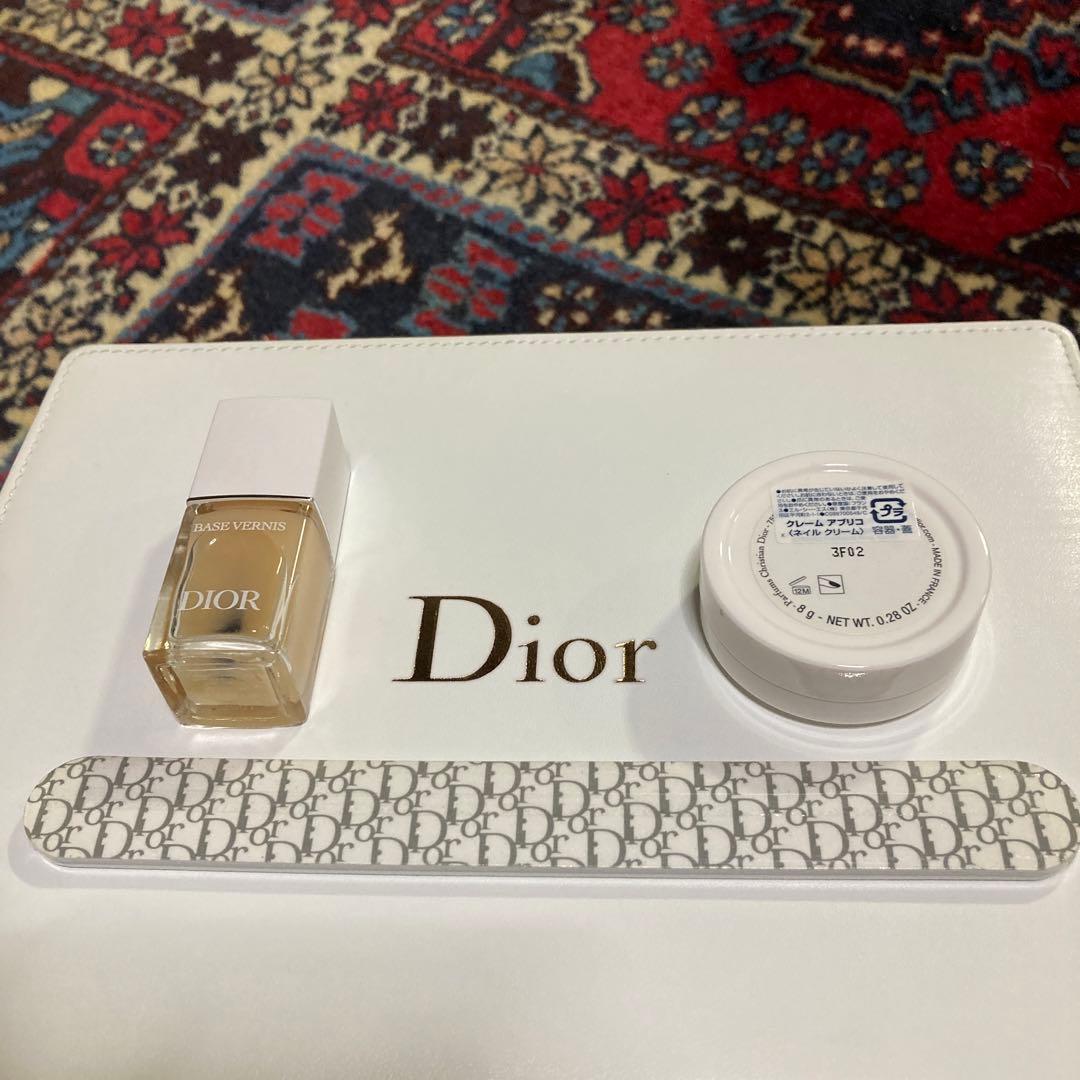 DIORネイルケアセット　ミラー&ボックス付