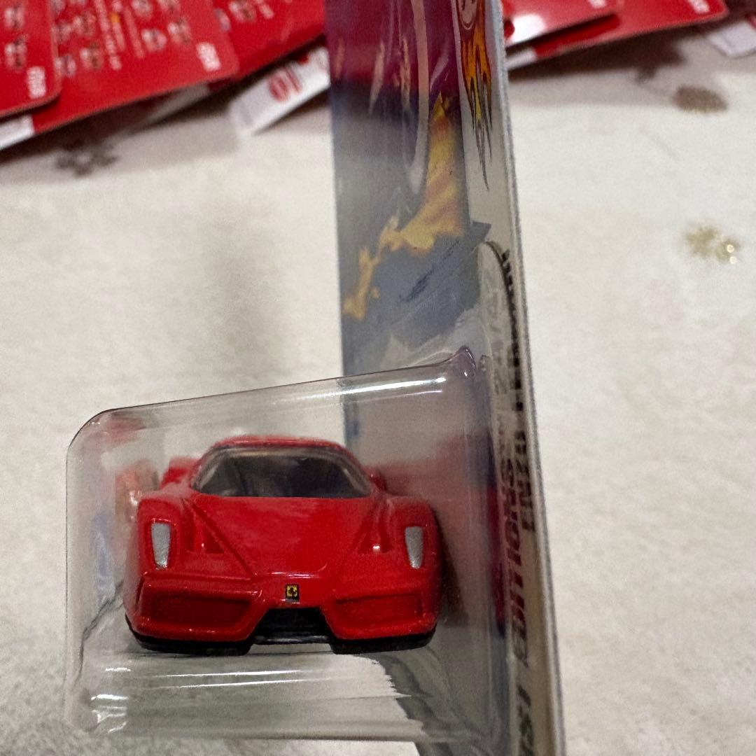 ⭐︎エラー品⭐︎Hot Wheels エンツォ・フェラーリ