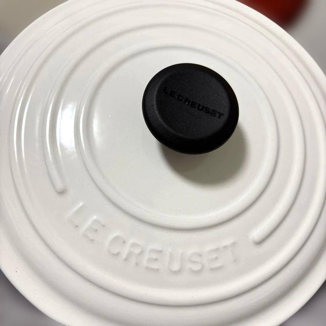【超美品】ル・クルーゼ シグニチャーココットロンド 22cm ホワイト