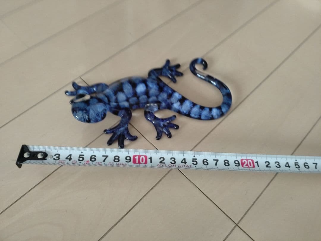 ヤモリの置物　ガラス製