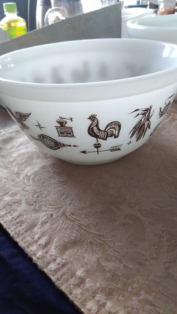 【美品】オールドパイレックスホワイトガラス製ボウル 3個セット