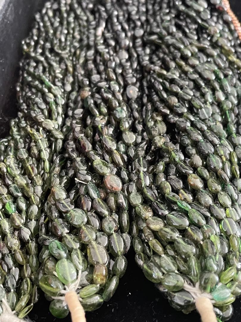 宝石質グリーントルマリン 大粒オーバル 21連セット(約39cm) 【高品質】