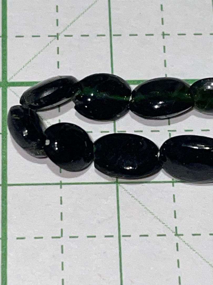 宝石質グリーントルマリン 大粒オーバル 21連セット(約39cm) 【高品質】