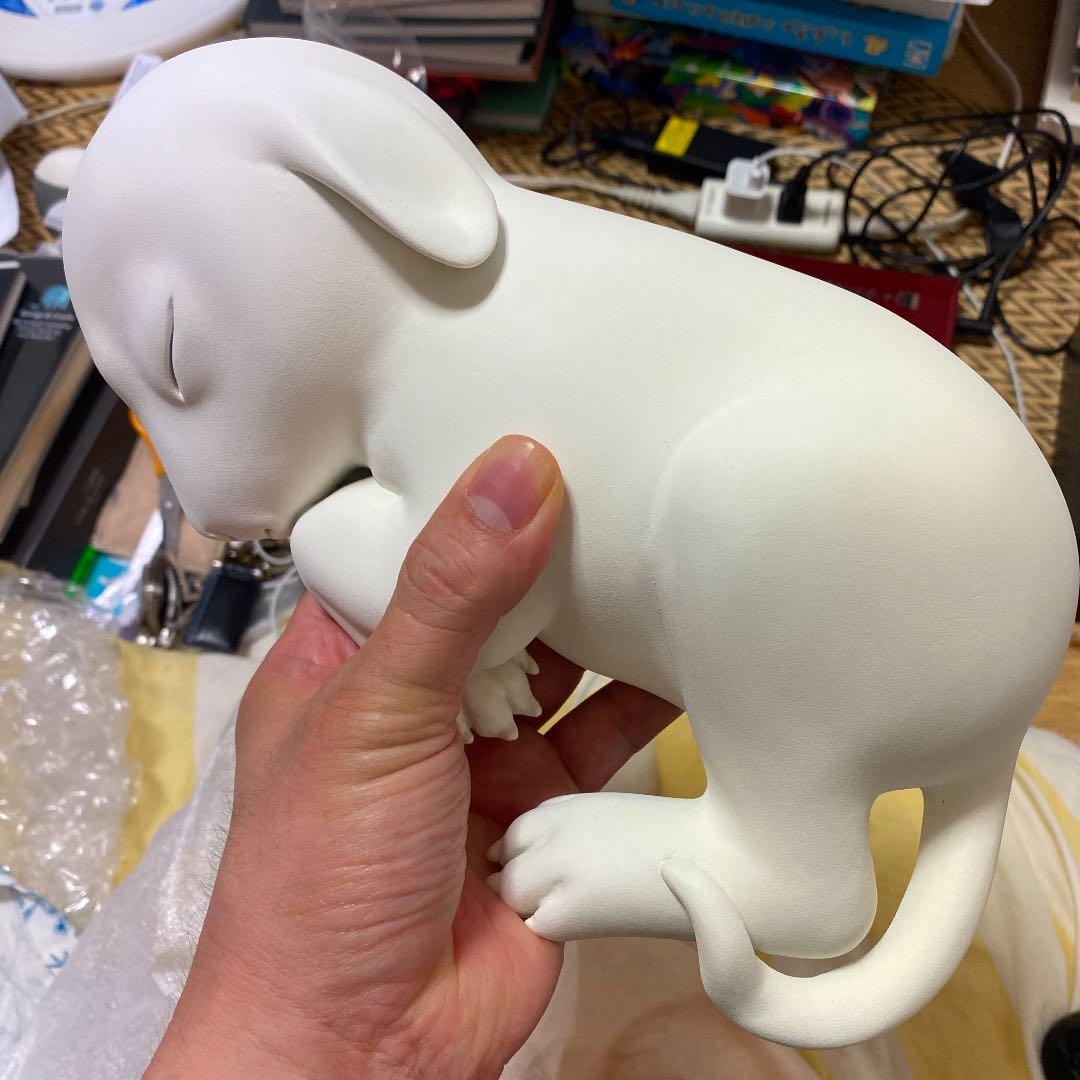 不思議な動物の置物　フィギュア