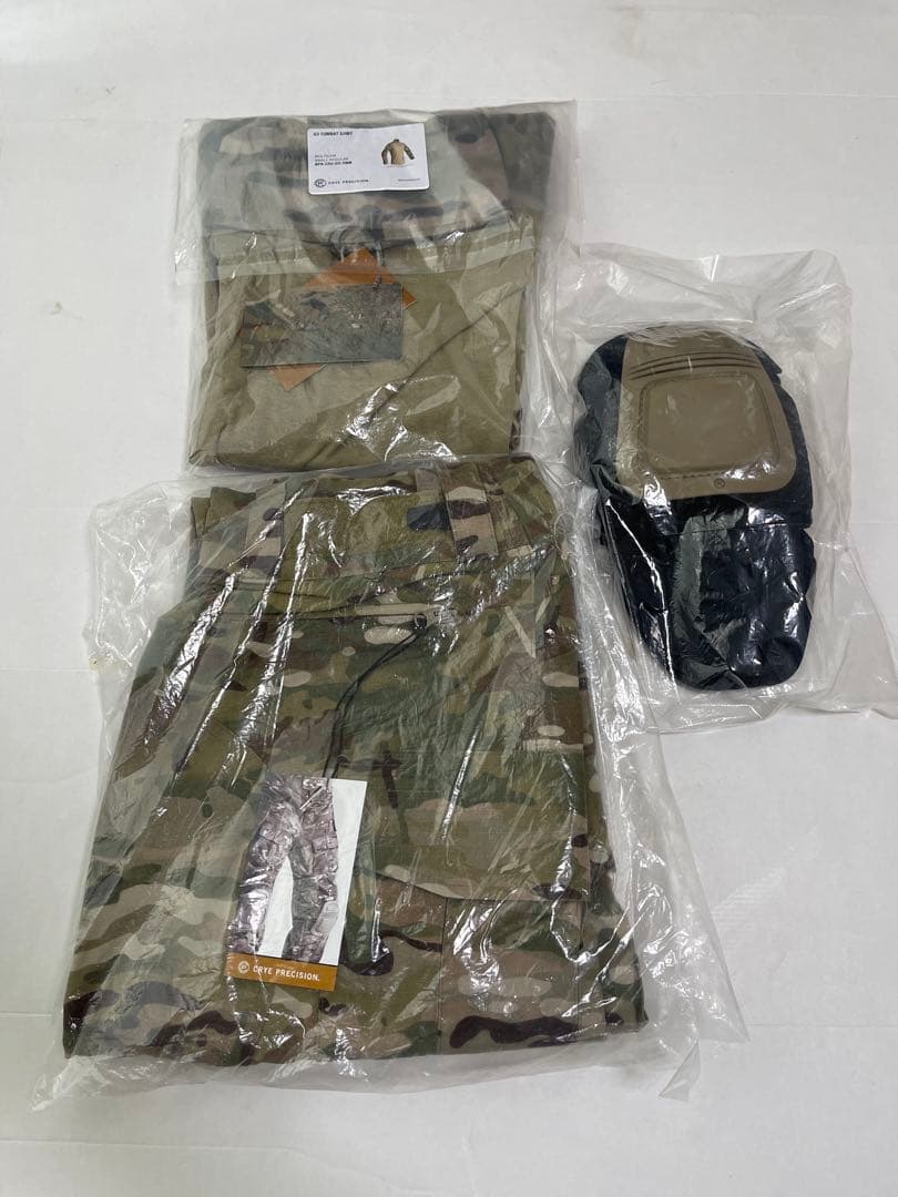 個人装備 CRYE PRECISION G3 SHIRT PANT KNEE PAD