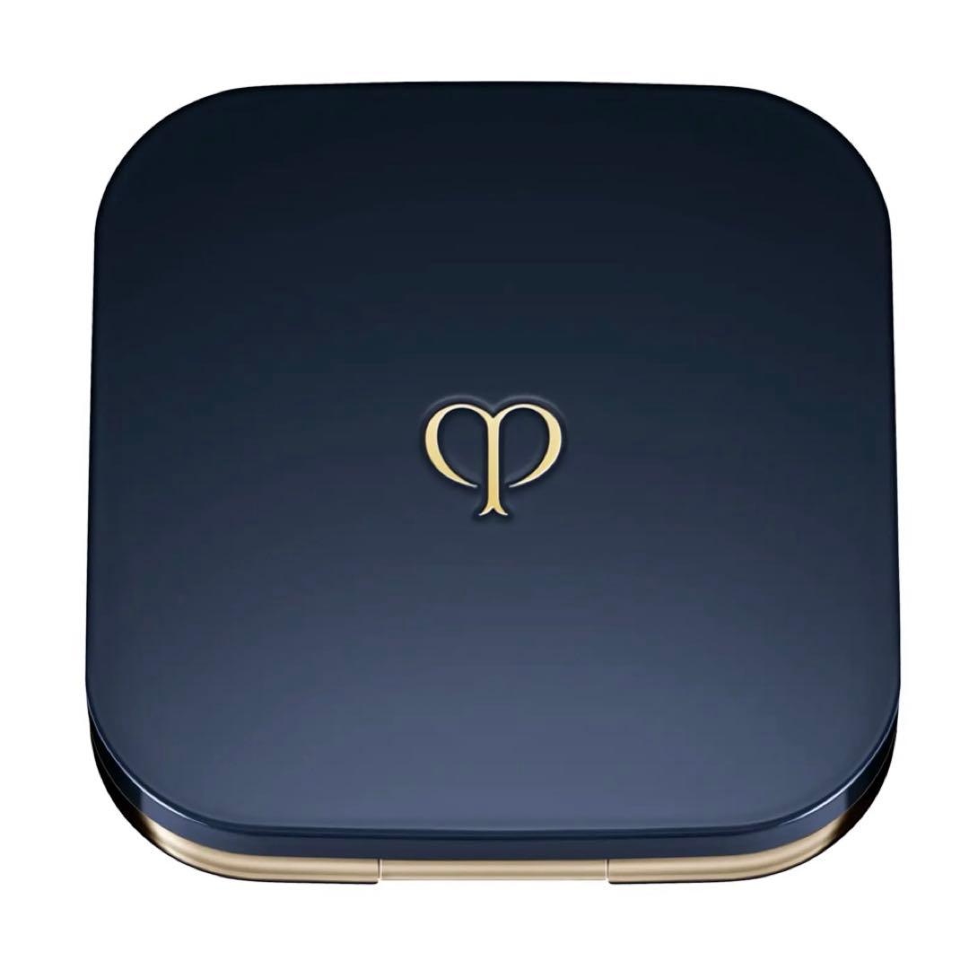 プードルコンパクトエサンシエルｎ　クレドポーボーテ　プレストパウダー