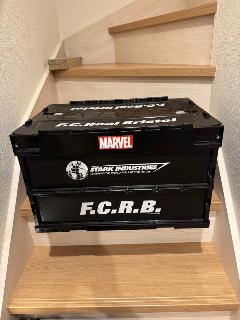 （希少）F.C.Real Bristol MARVEL コンテナ　中古