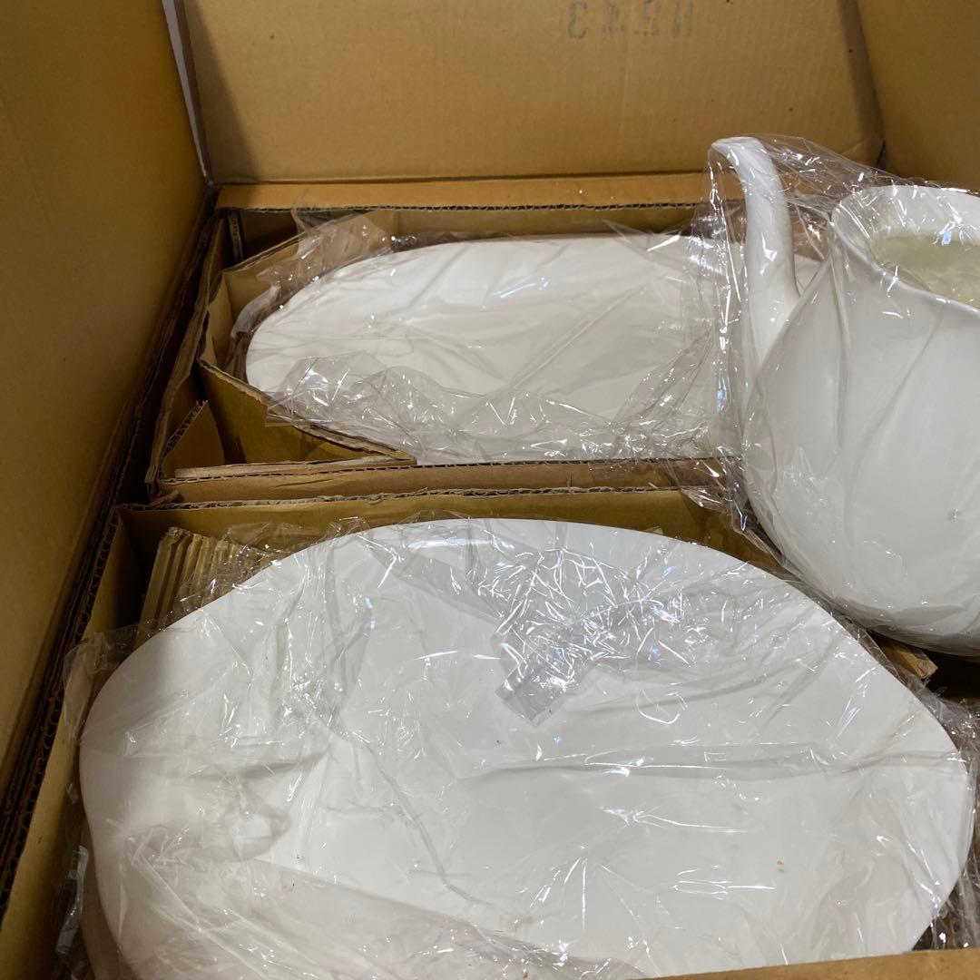 ノリタケボンチャイナーディナーセット