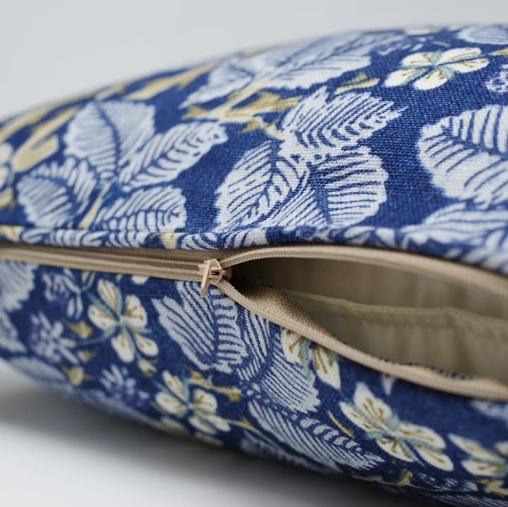 William Morris ウィリアムモリス クッションカバー BRAMBLE