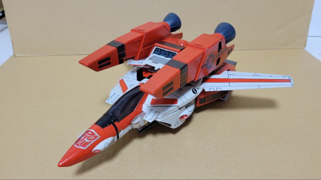 【ジャンク】トランスフォーマー G1 スカイファイアー風