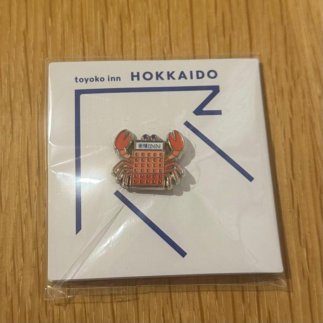 東横イン限定ピンバッジ 3点セット - メルカリ