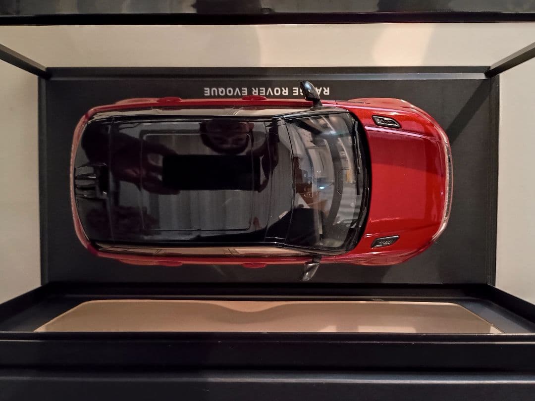 京商 レンジローバー イヴォーク Range Rover 1/18