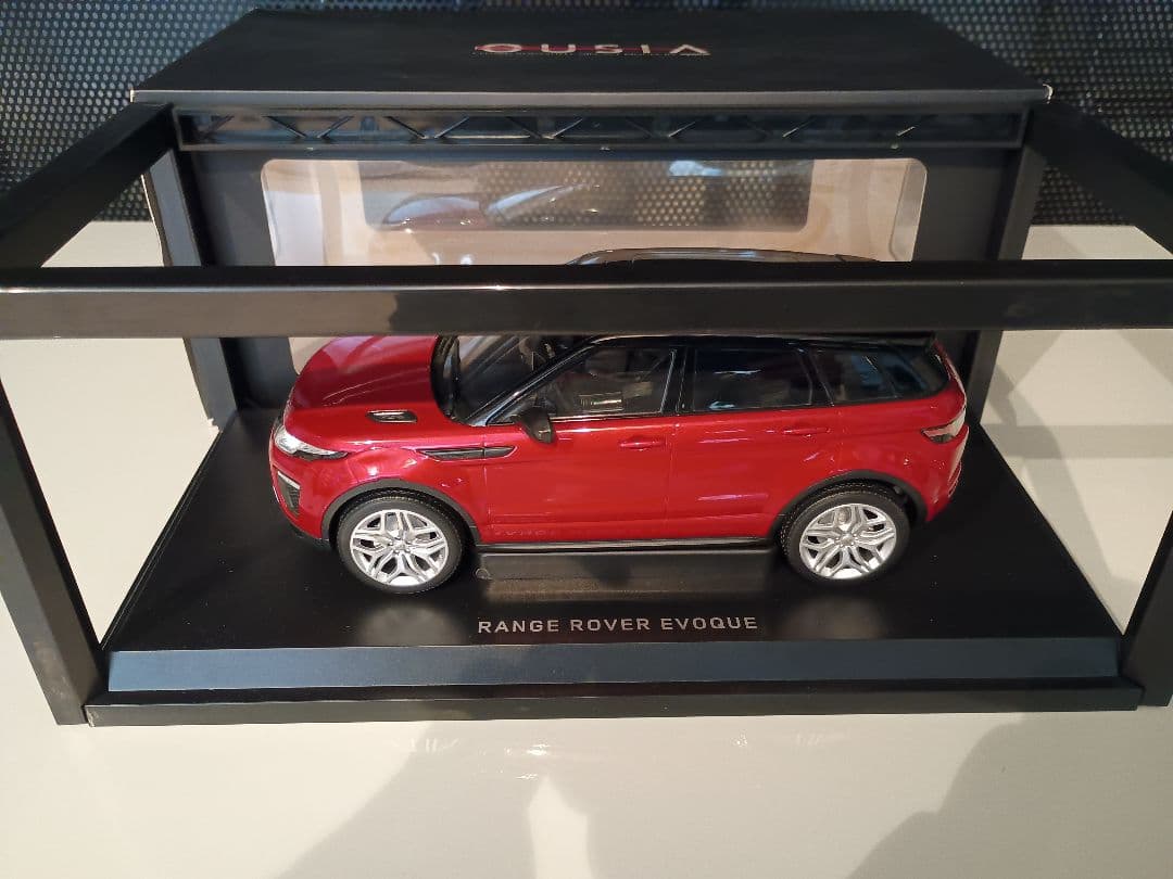 京商 レンジローバー イヴォーク Range Rover 1/18