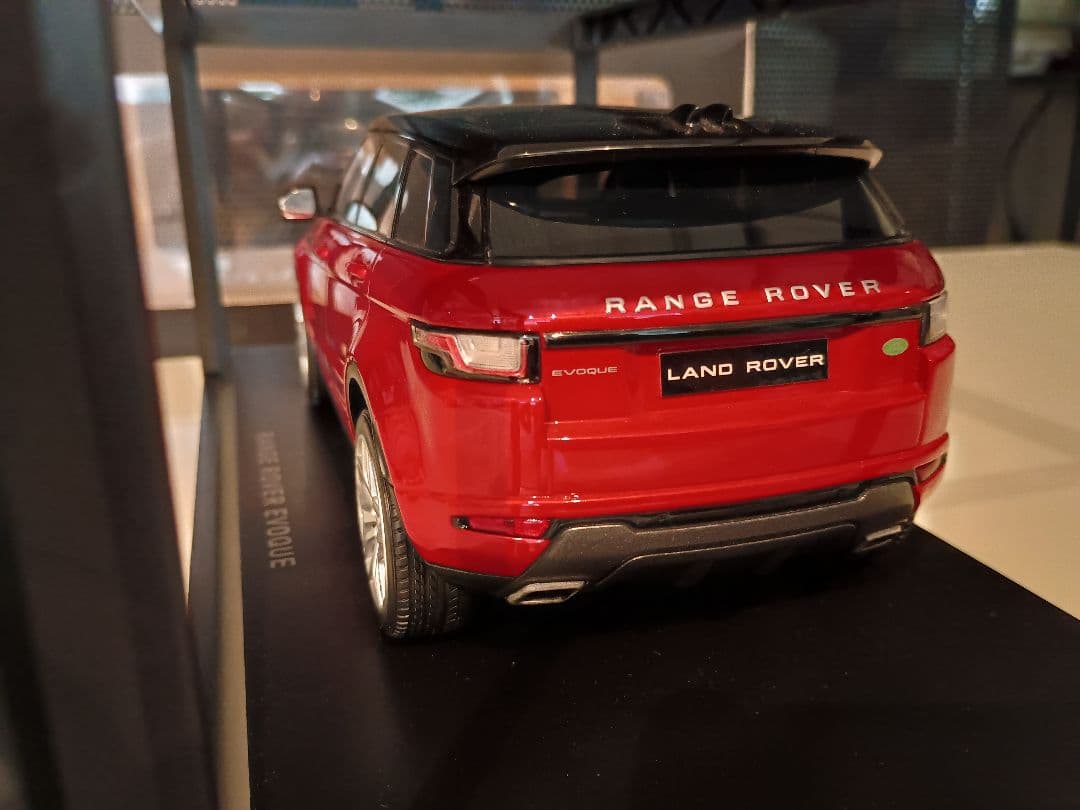 京商 レンジローバー イヴォーク Range Rover 1/18