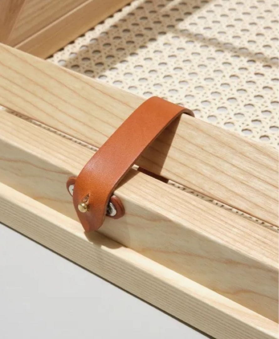 MOUNTAIN RESEARCH × TIMBER CREW ラタンチェア