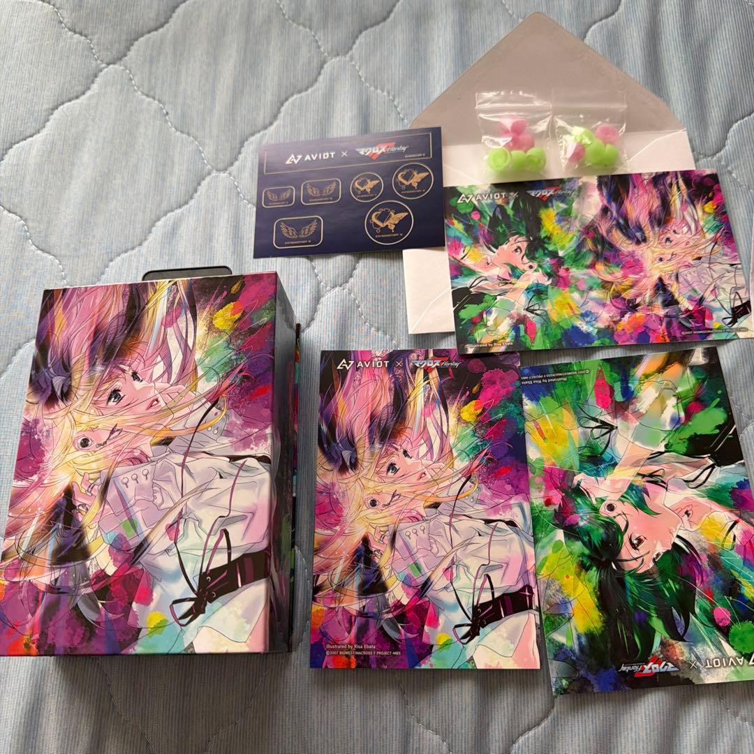 マクロスF AVIOT コラボイヤホン - メルカリ