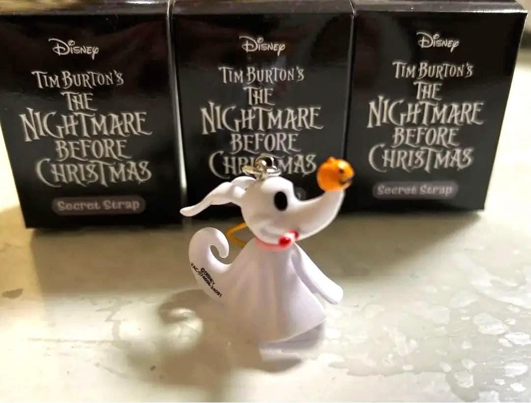 ディズニーストア ナイトメア シークレットストラップ ゼロ - メルカリ