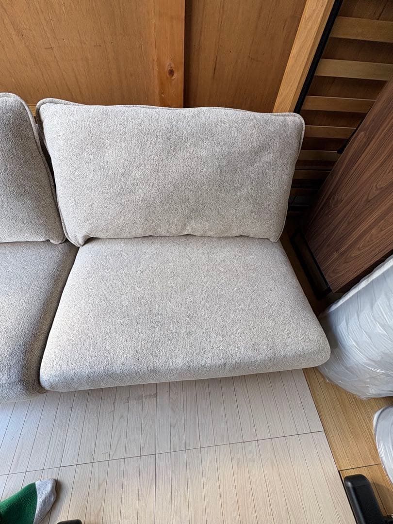 引き取りor直配送【モデルルーム使用品】関家具　ソファ　アリシア　3人掛け