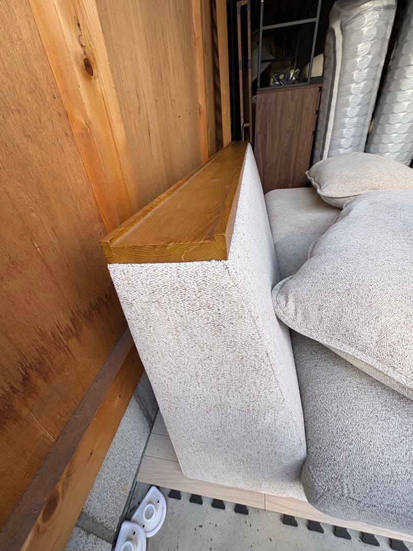 引き取りor直配送【モデルルーム使用品】関家具　ソファ　アリシア　3人掛け