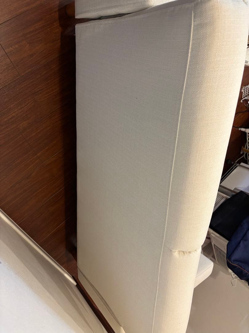 ホワイト 布製 2人掛けソファ