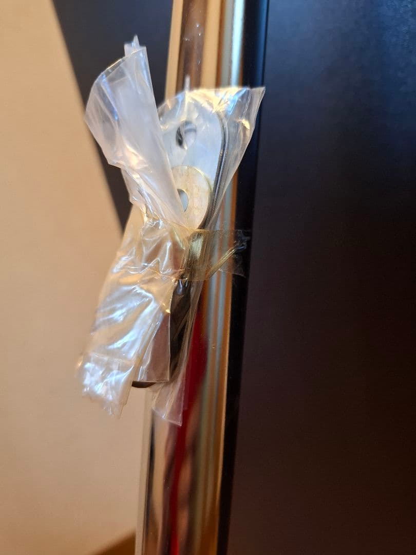 大きめスタンドミラー シンプルデザイン　ノンフレームミラー　姿見　全身鏡