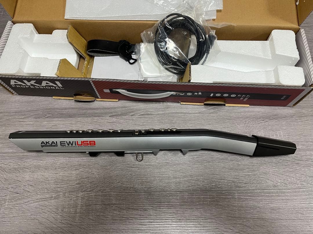 AKAI 　ウインドシンセサイザー　 EWI USB