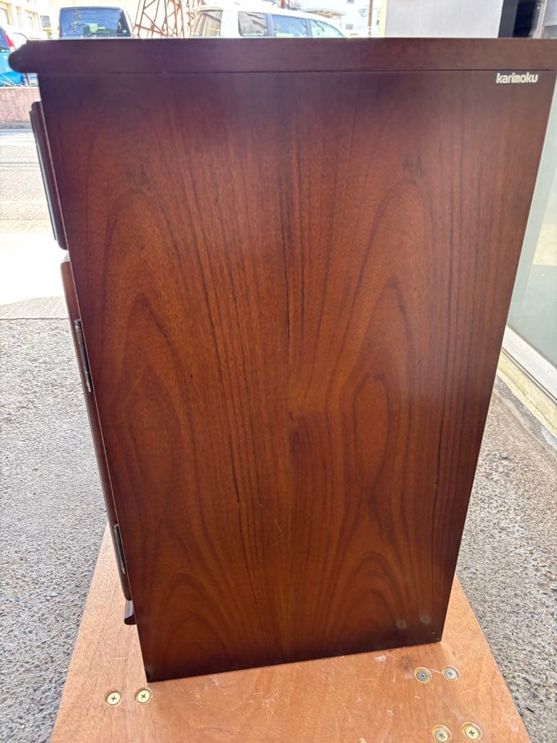 カリモク　コロニアル　チェスト　キャビネット