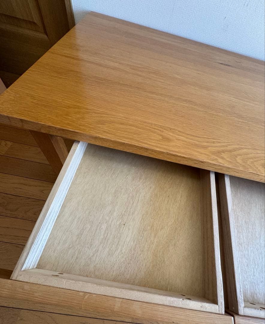 無印良品　良品計画　無垢材ローテーブル　オーク材