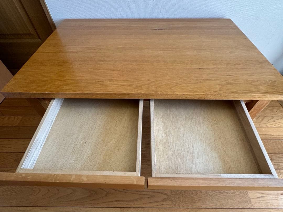 無印良品　良品計画　無垢材ローテーブル　オーク材