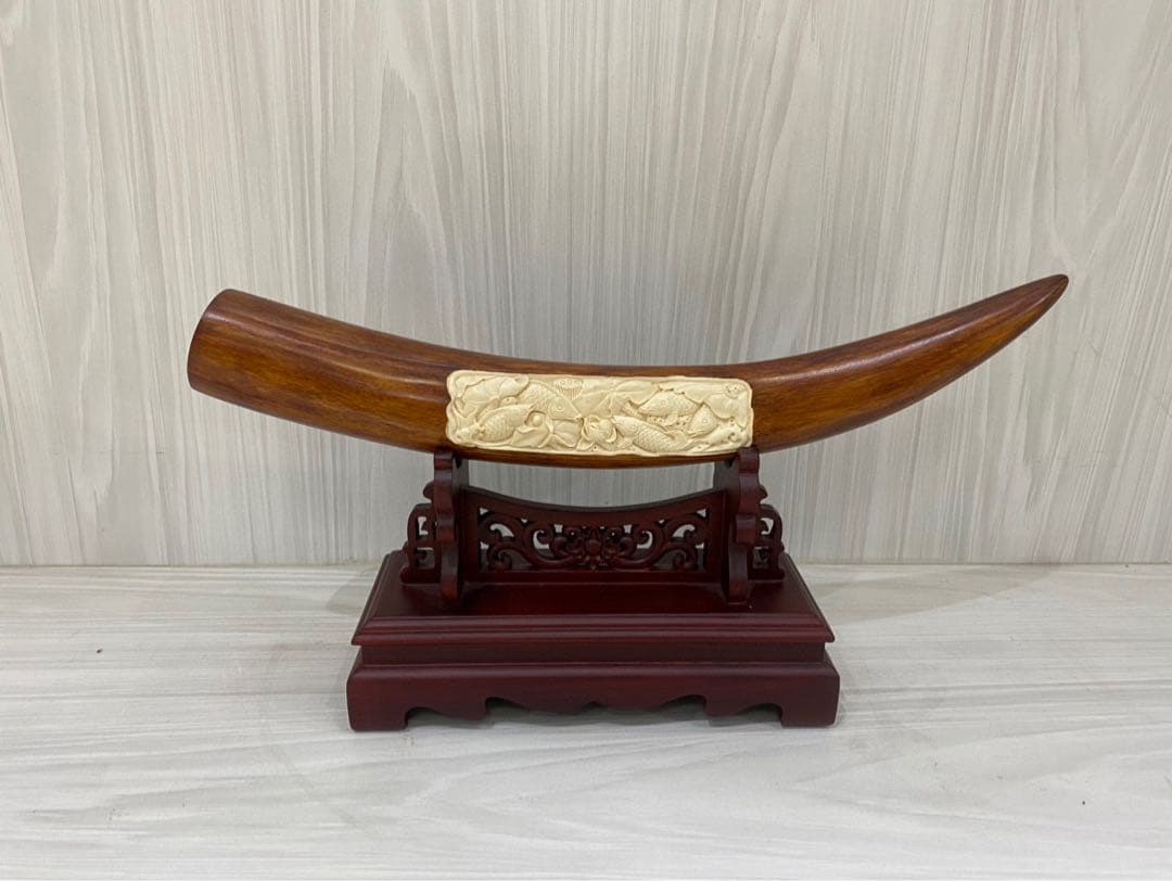 天然マンモス牙美しい手作り彫刻九鯉献瑞置物