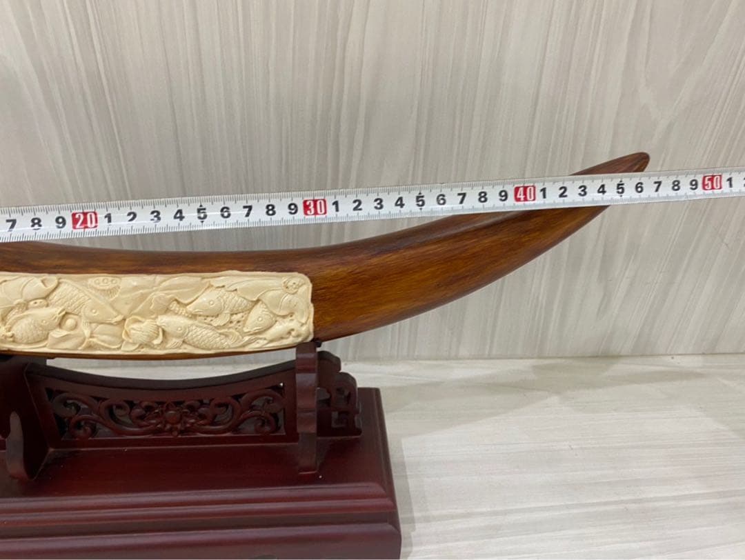 天然マンモス牙美しい手作り彫刻九鯉献瑞置物