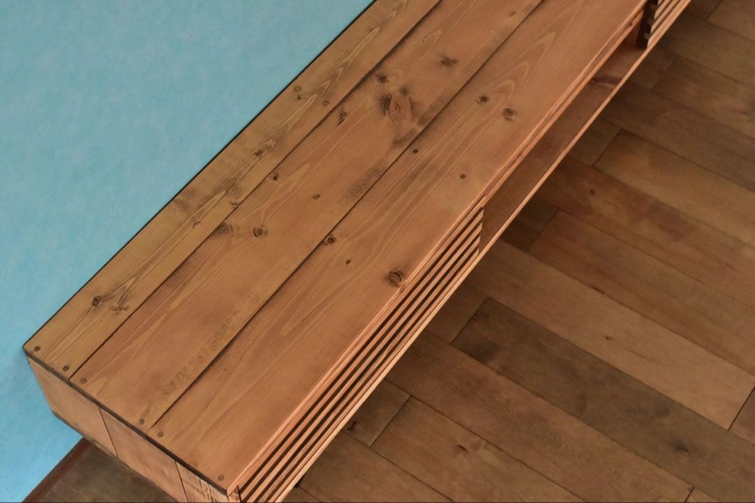 1台限定！直ぐ発送！】テレビボード180㎝サイド格子ミディアムブラウン鉄脚　無垢