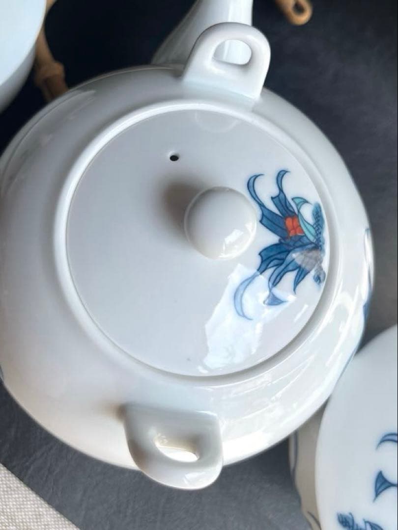 伊万里焼　畑萬陶苑　万年青　おもと　オモト　茶器揃　急須1点　蓋付き湯呑　6点