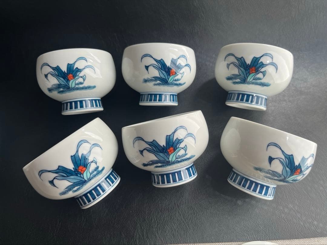 伊万里焼　畑萬陶苑　万年青　おもと　オモト　茶器揃　急須1点　蓋付き湯呑　6点