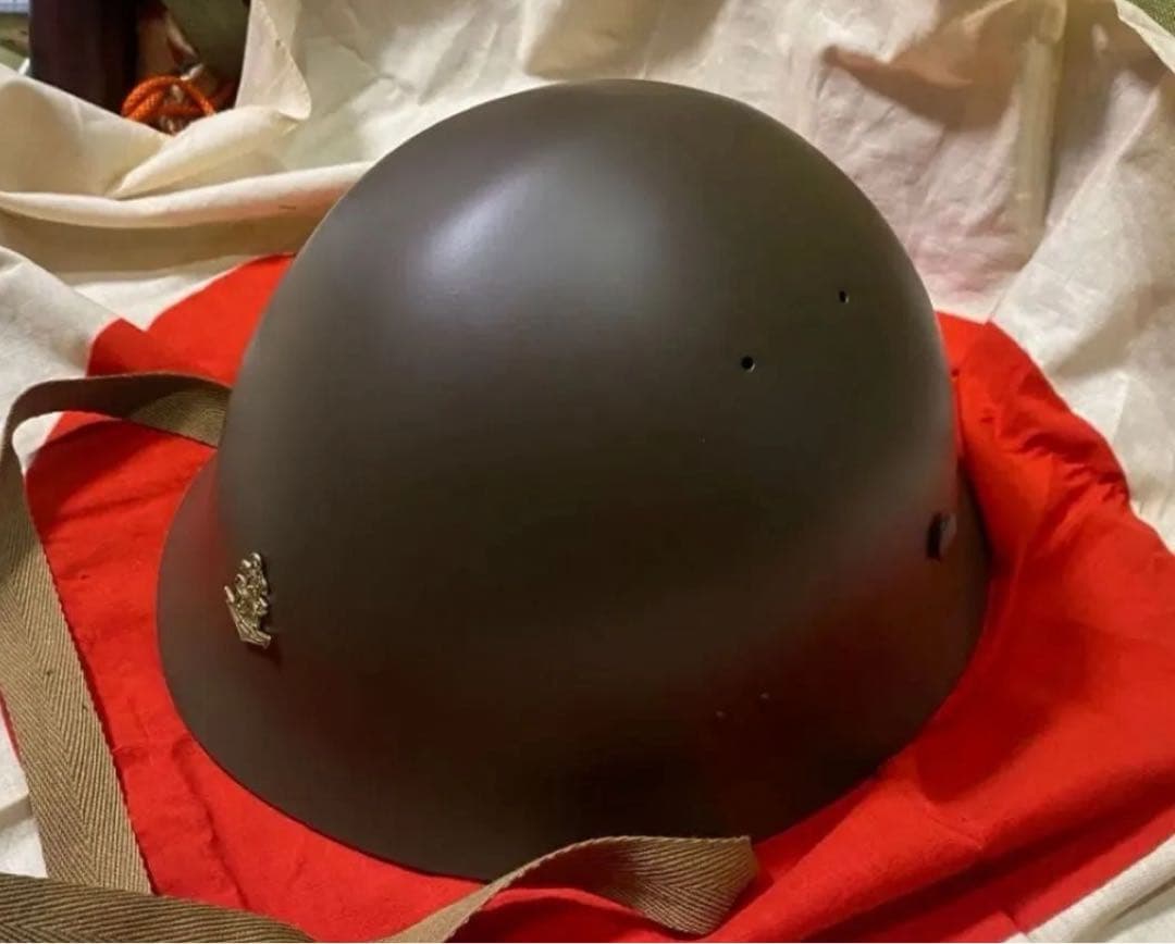 海軍九十式鉄帽覆と海軍90式鉄兜のセット(複製品）海軍のカバーと海軍の鉄兜★