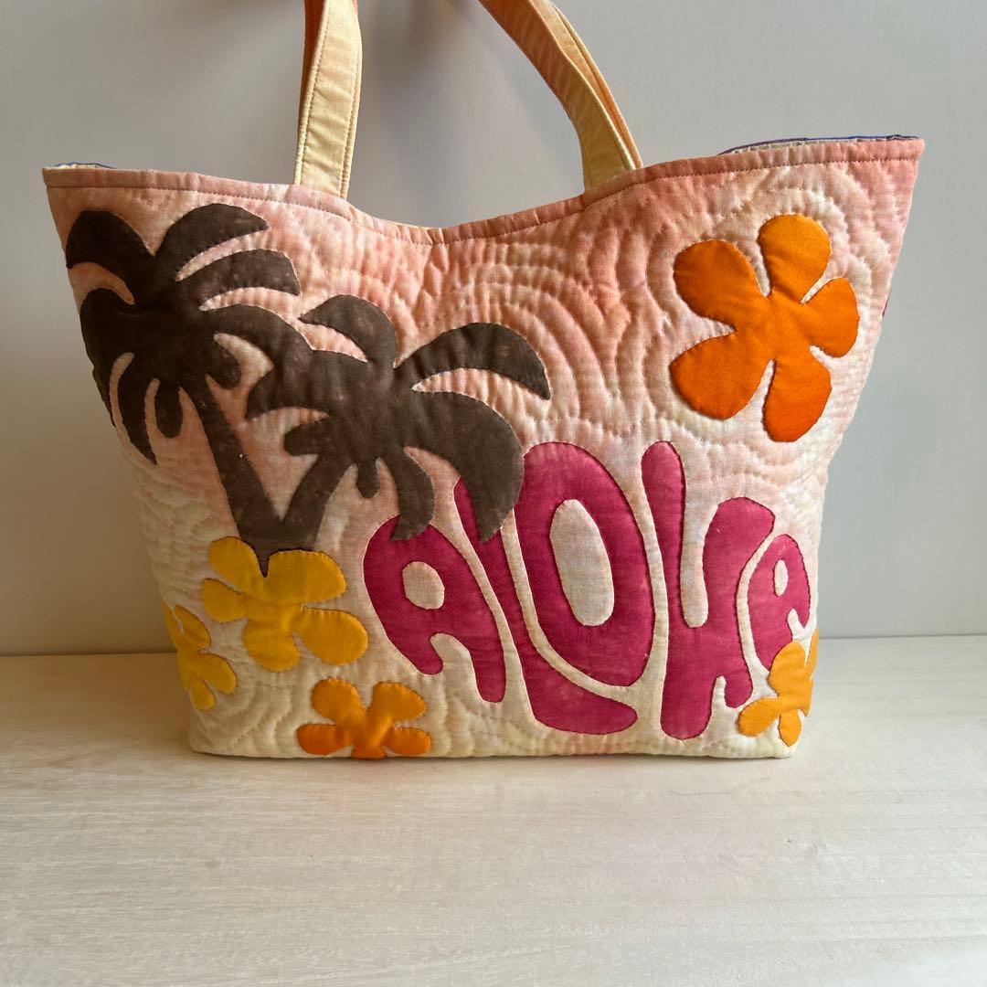 ハワイアンキルト　トートバッグ　（祈り）
