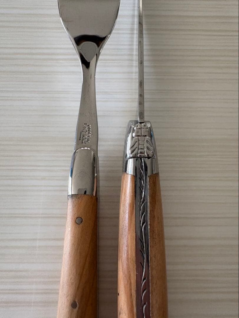 希少フォルジュドライヨール テーブルナイフフォークオリーブウッドセット