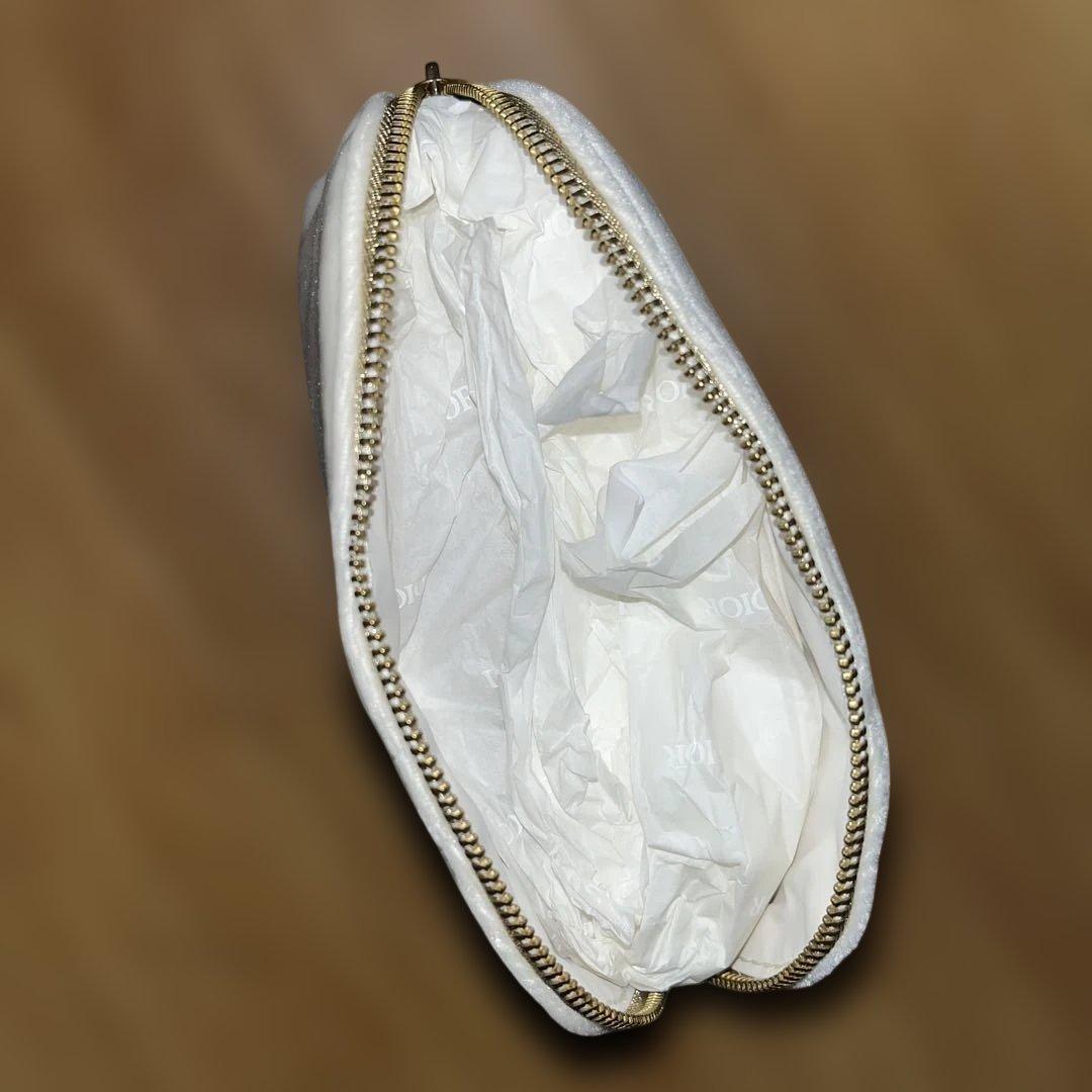 【正規品】ディオールスノーエッセンスホリデー(数量限定品) DIOR