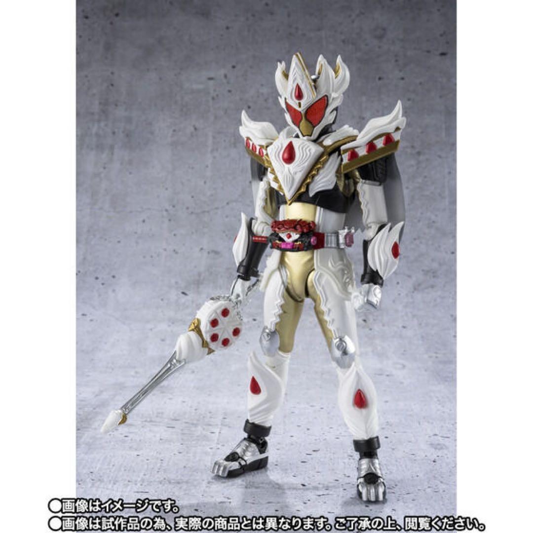 新品 S.H.Figuarts 仮面ライダーガヴ ケーキングフォーム