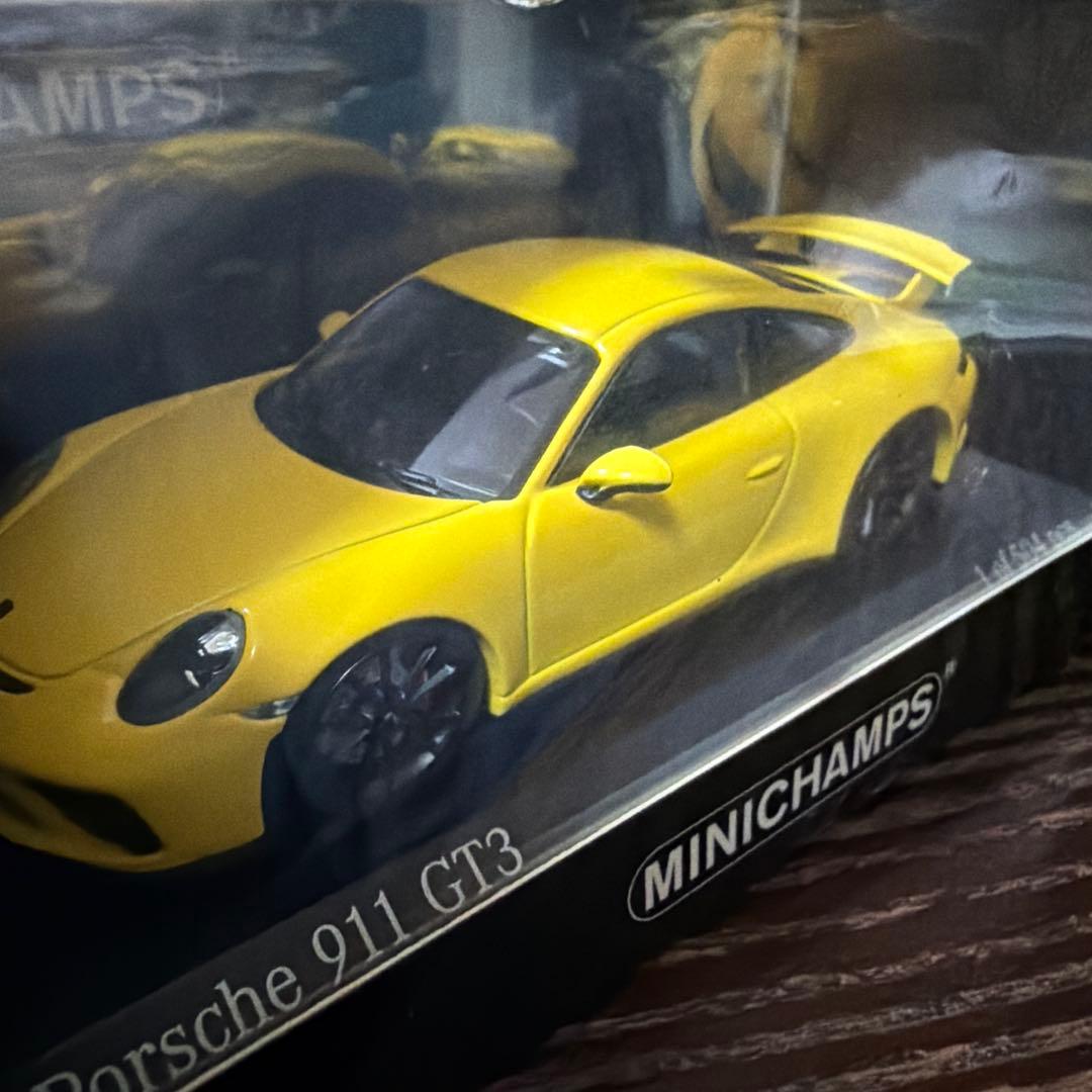 MINICHAMPS Porsche 911 GT3 2016 イエロー