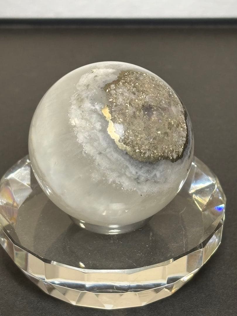 パイライトインフローライト　スフィア　4.22cm 天然石