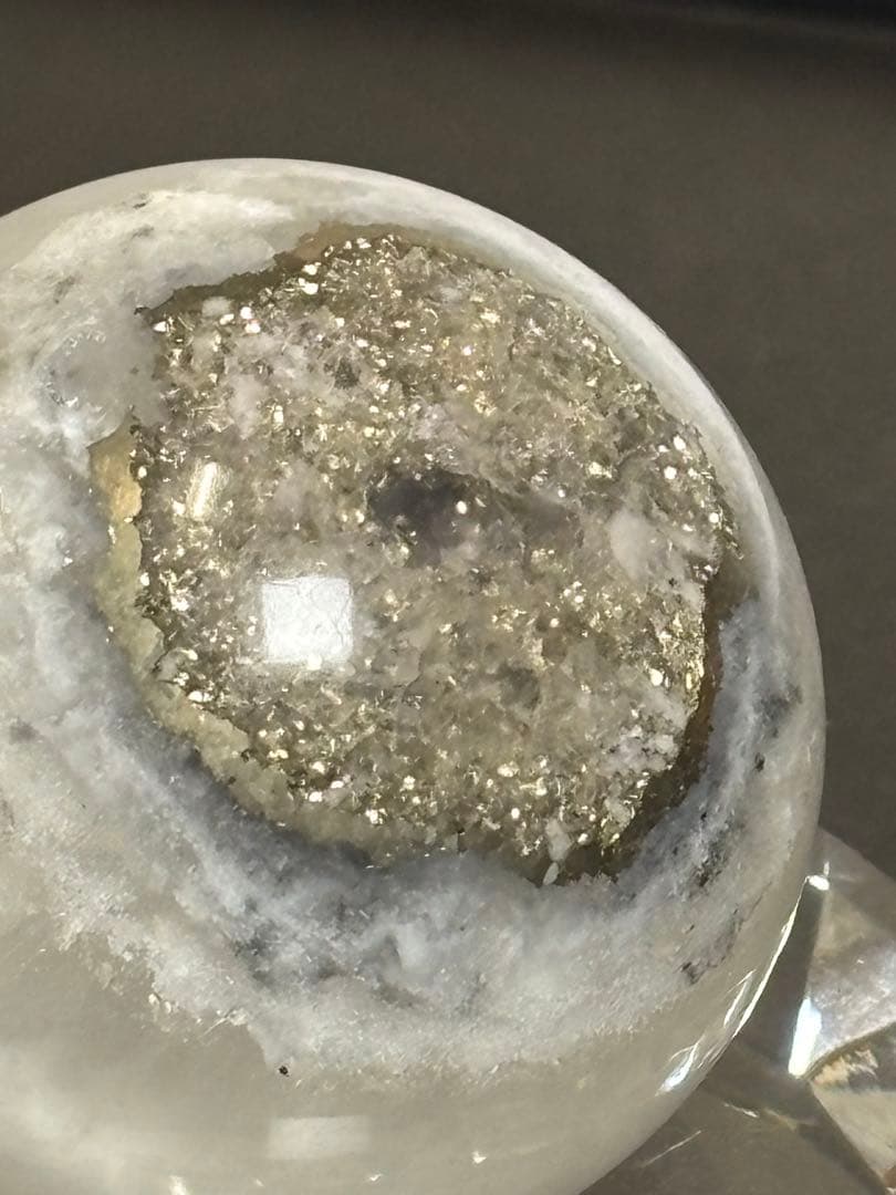 パイライトインフローライト　スフィア　4.22cm 天然石