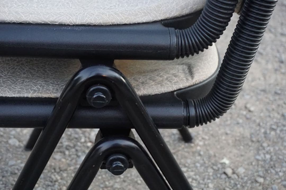 ITOKI \"vertebra\" スタッキングミーティングチェア