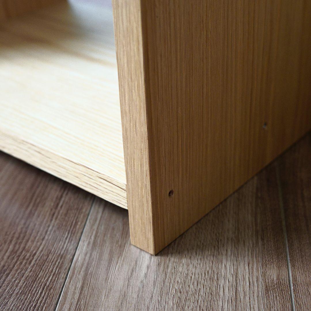 便利なオープンシェルフ　ナラ材突板合板