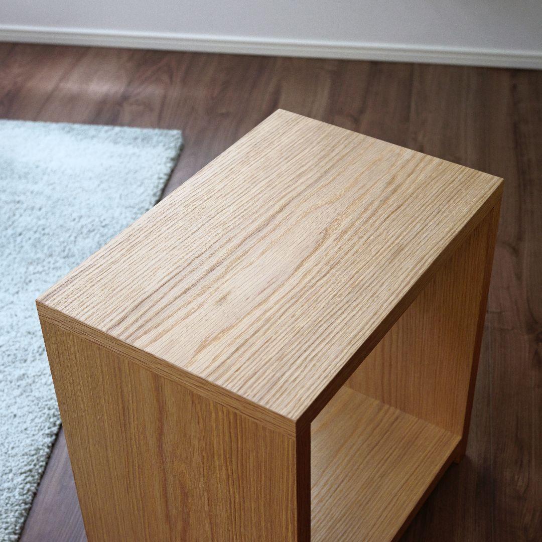 便利なオープンシェルフ　ナラ材突板合板